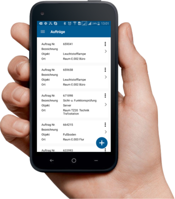 Mit der Instandhaltungs-App werden Aufträge mit dem Handy bearbeitet.